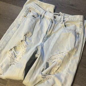 Baggy light washed jeans